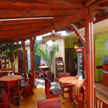 Guest House Rosa Kiten  Εξωτερικό φωτογραφία