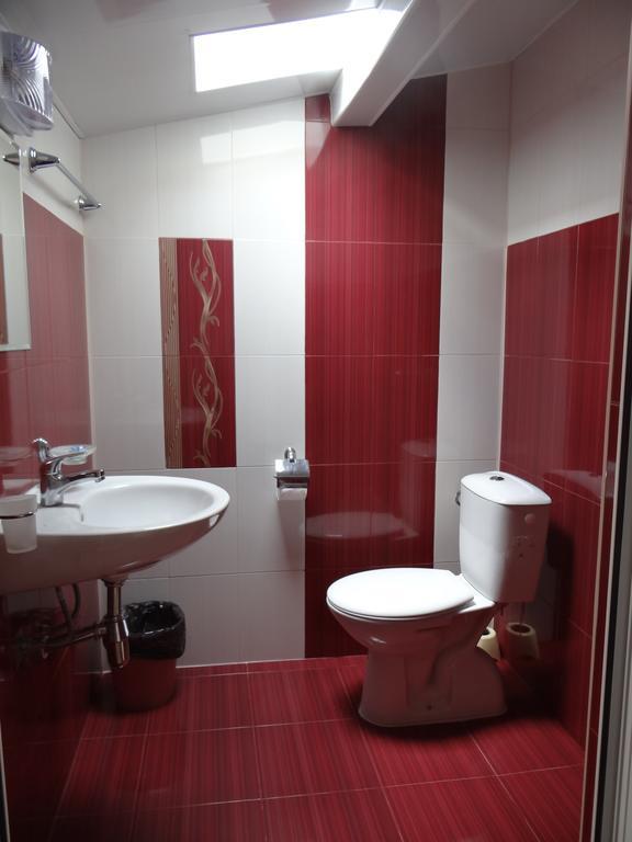 Guest House Rosa Kiten  Δωμάτιο φωτογραφία